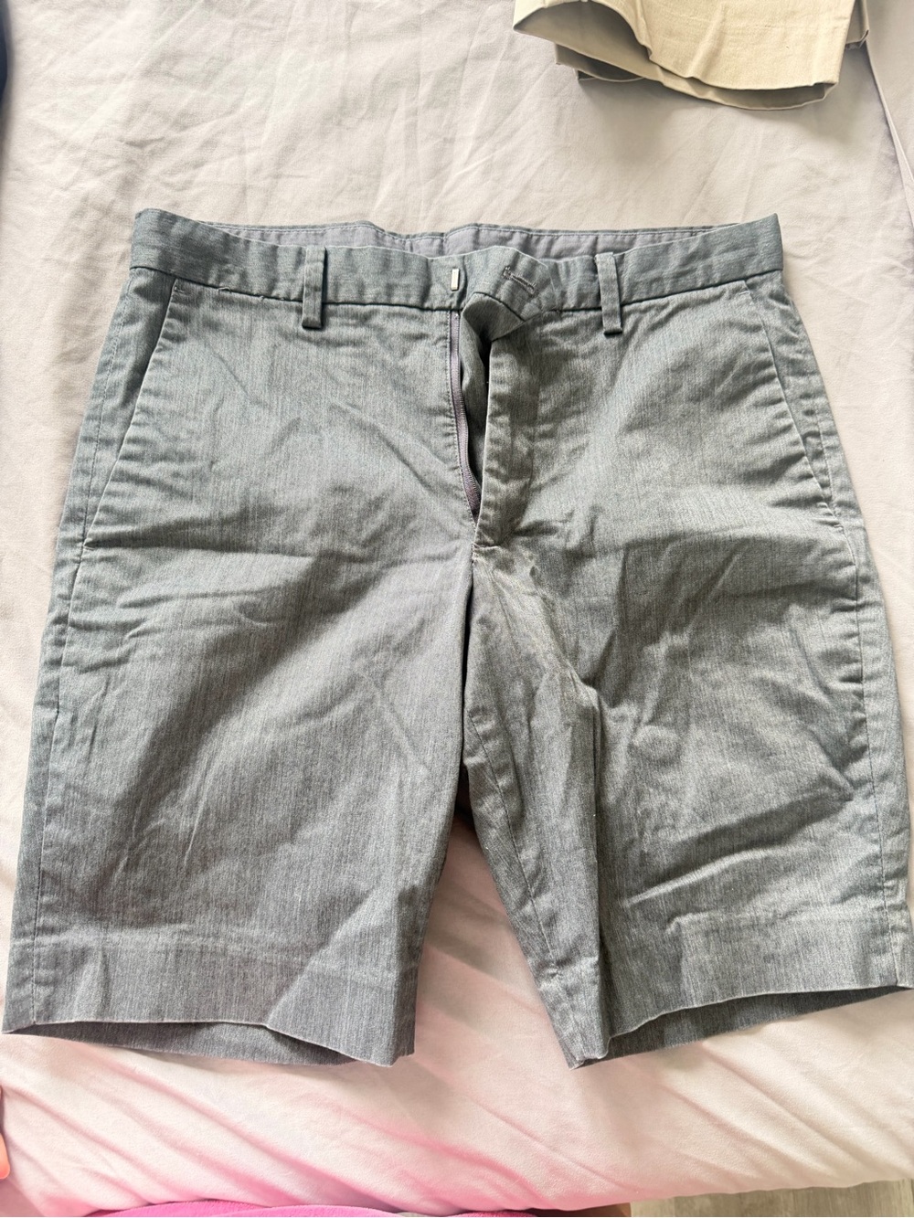 Uniqlo Men's Gray Casual Shorts